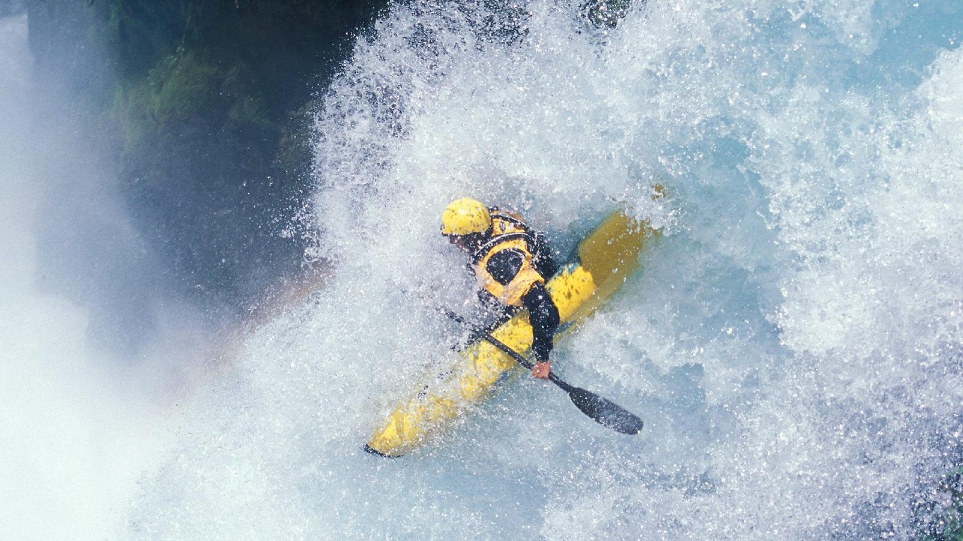 九游(jiuyou)官方网站-凯瑟琳·伯科夫女子50米仰泳决赛夺冠瞬间，女子50米仰泳半决赛