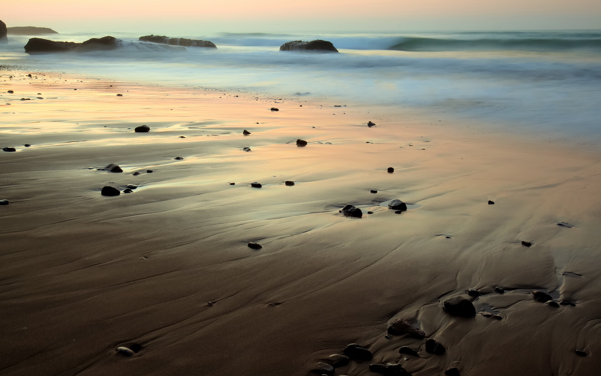 青少年足球技能线上大赛吸引大量年轻玩家参与，激发运动热情，2021青少年足球比赛报名